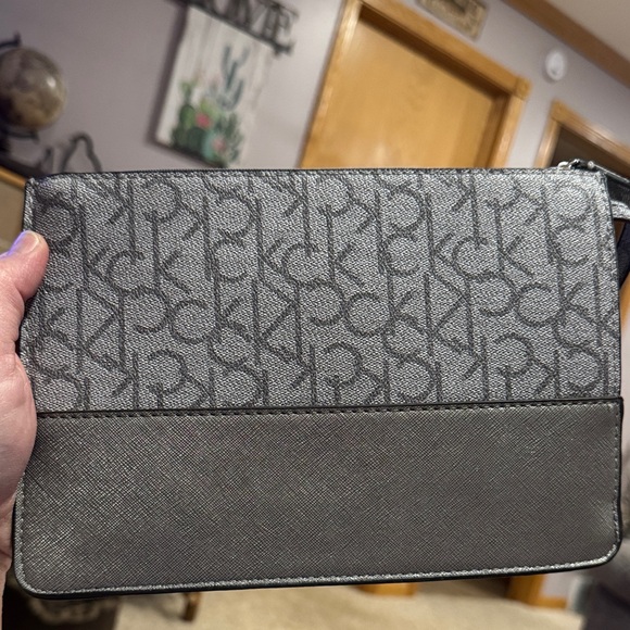 Calvin Klein Black and Gray Logo Clutch - Picture 2 of 4